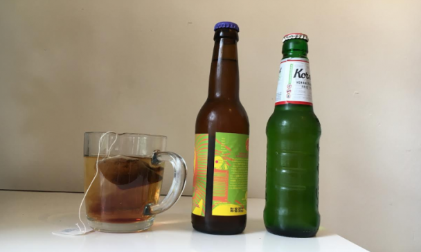 Thee en bier Thee en bier